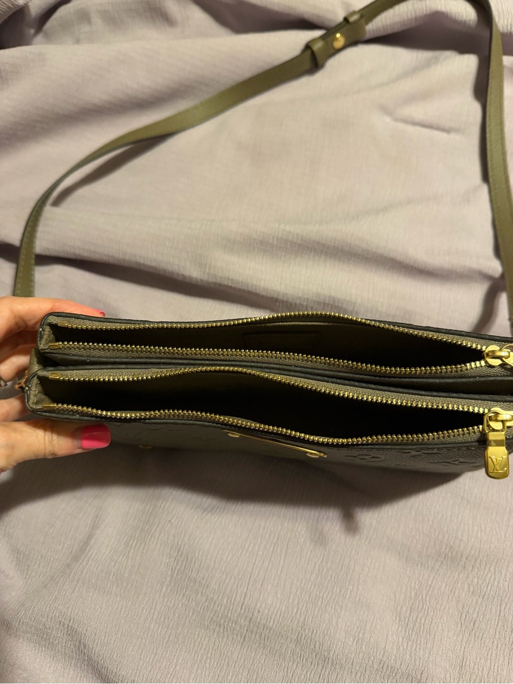 Louis Vuitton Olive Green Empreinte Multi-Pochette with Gold Hardware - Picture 5 of 11
